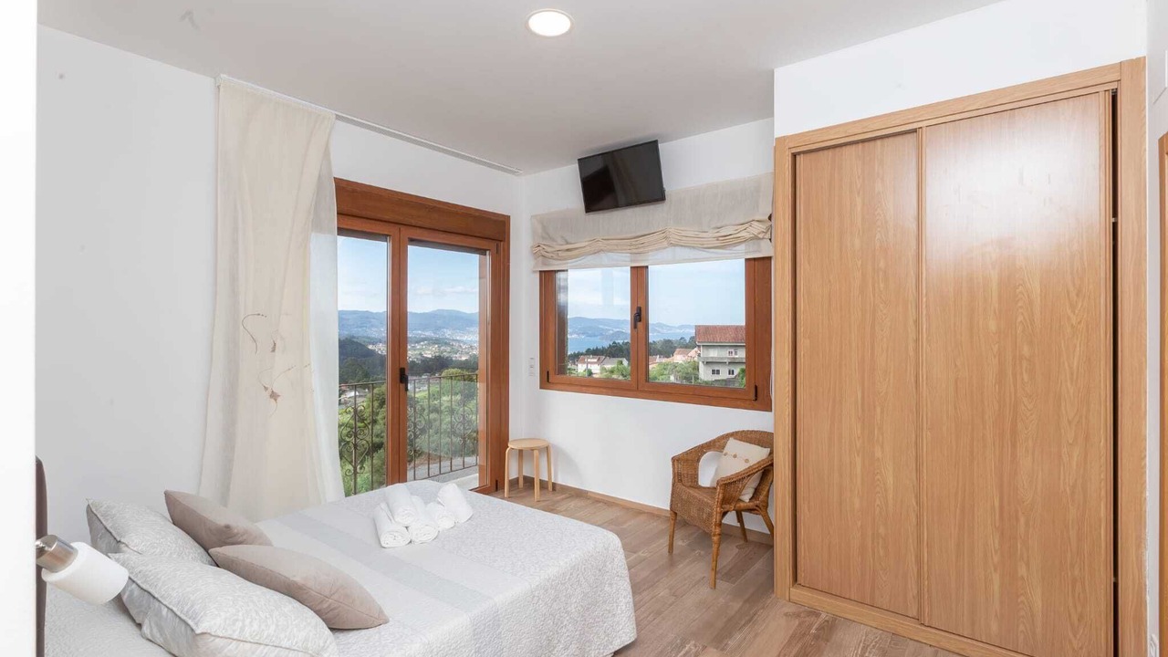 Photo of Bedroom in Poio