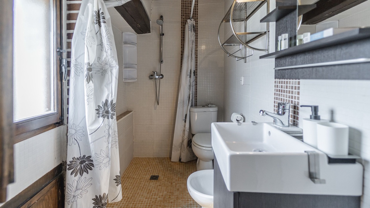 Photo of Bathroom in Tariego de Cerrato