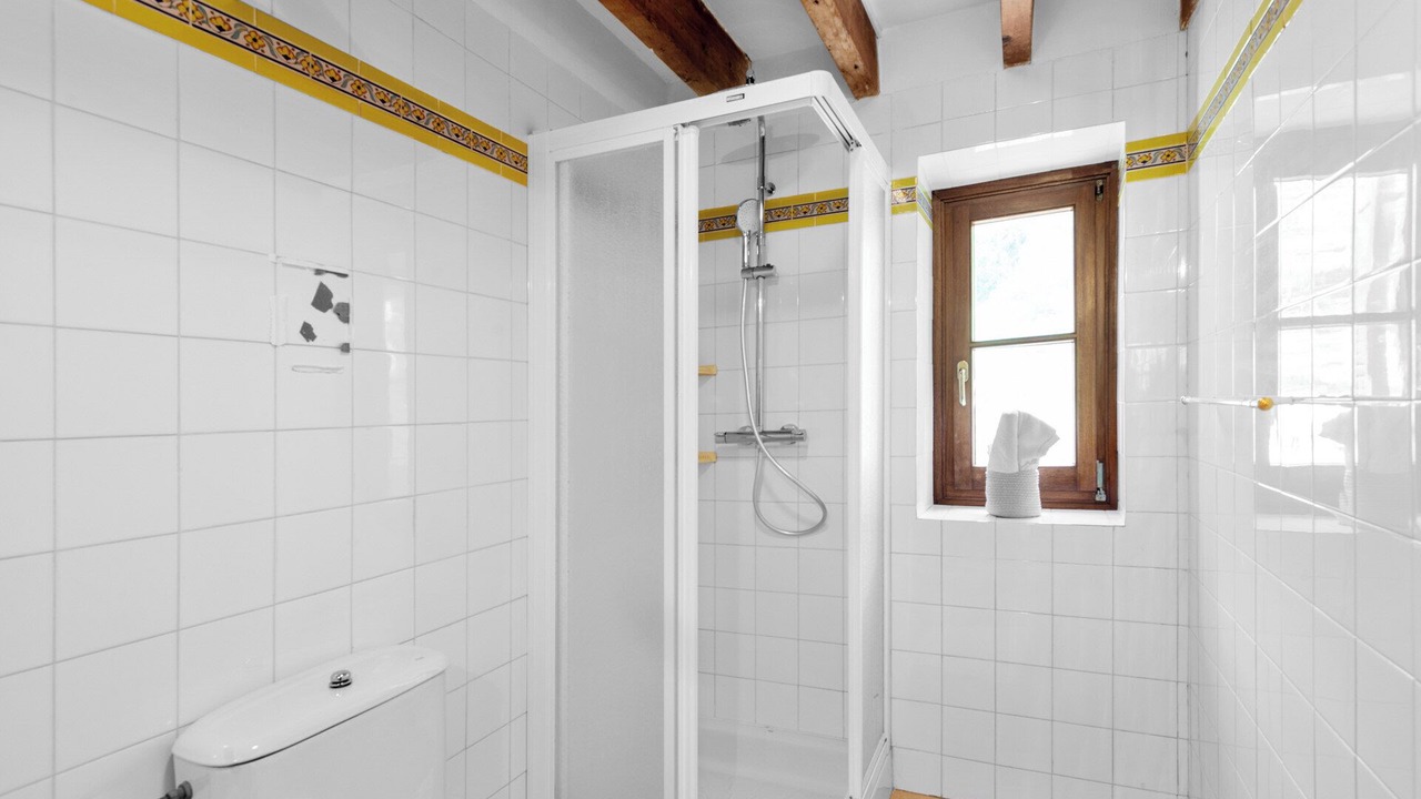 Photo of Bathroom in Esporles