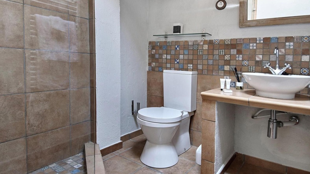 Photo of Bathroom in Ayllon