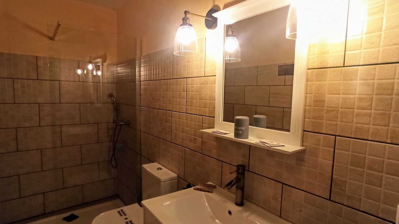 Photo of Bathroom in Abalos