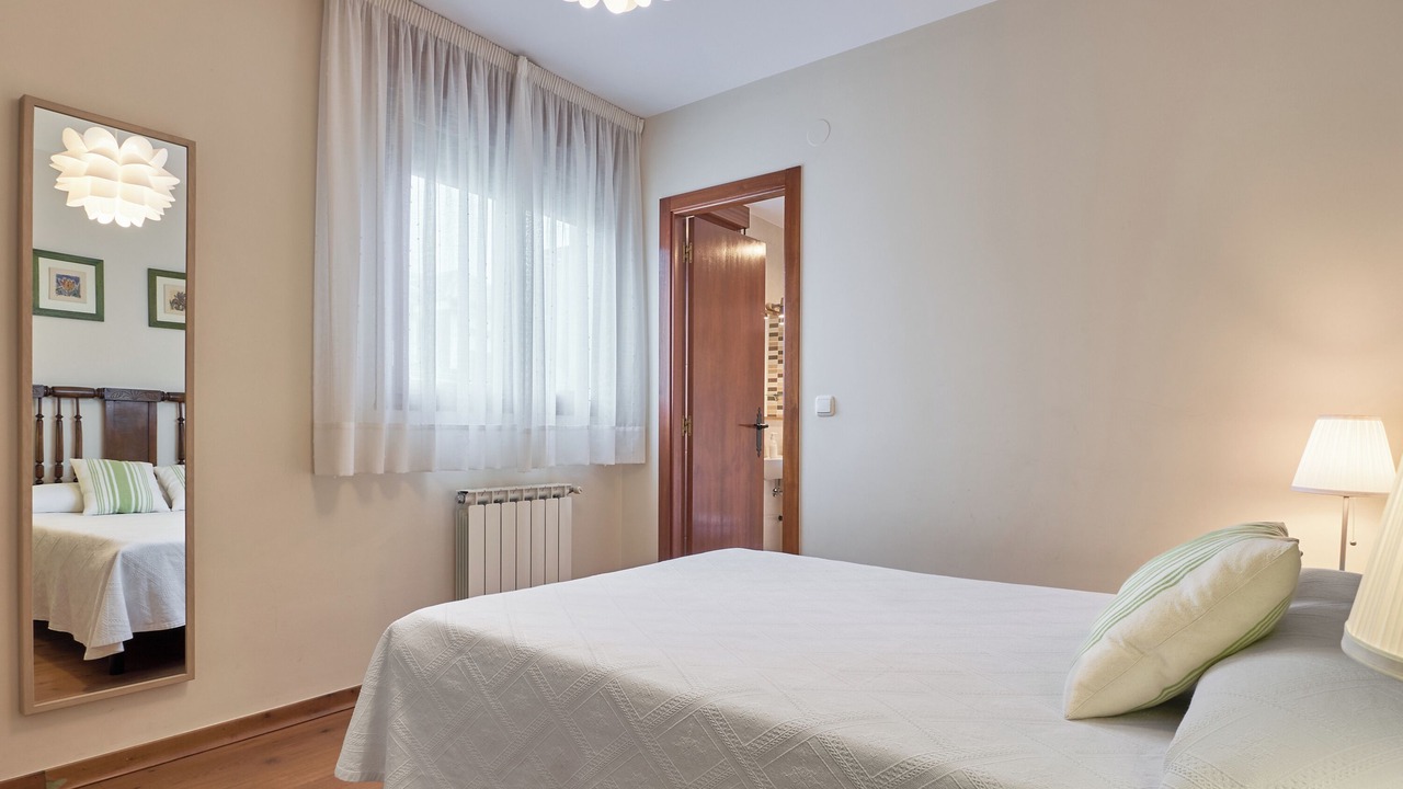 Photo of Bedroom in Molinaseca