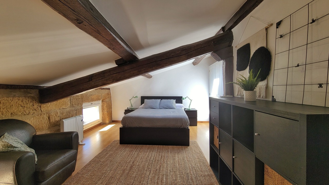 Photo of Bedroom in Haro