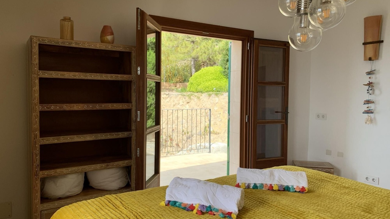 Photo of Bedroom in Banyalbufar