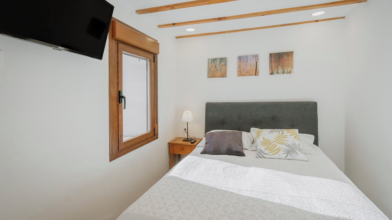 Photo of Bedroom in Llanaves de la Reina