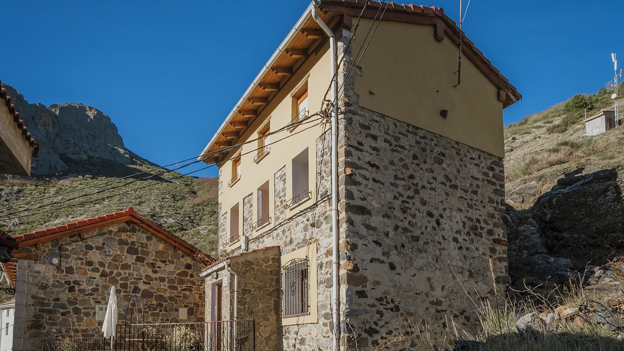 Photo of Outdoor in Llanaves de la Reina