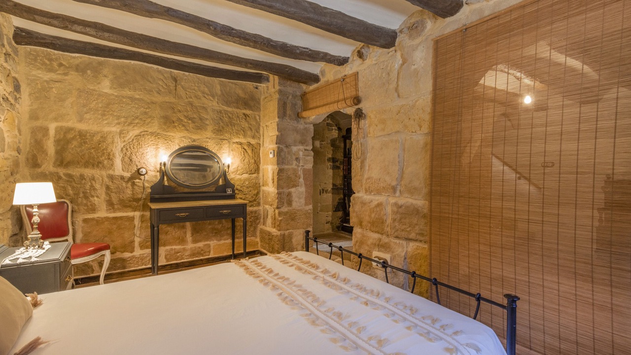 Photo of Bedroom in Nalec