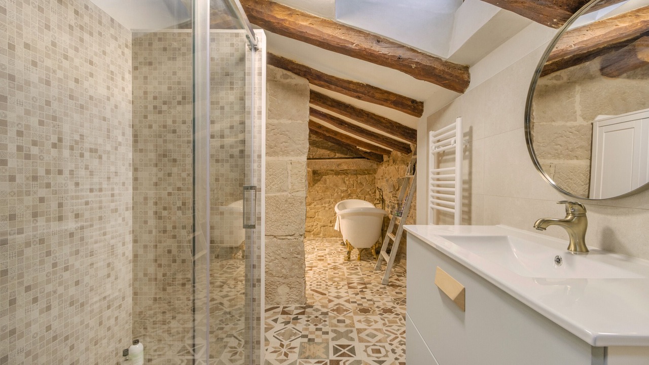 Photo of Bathroom in Nalec