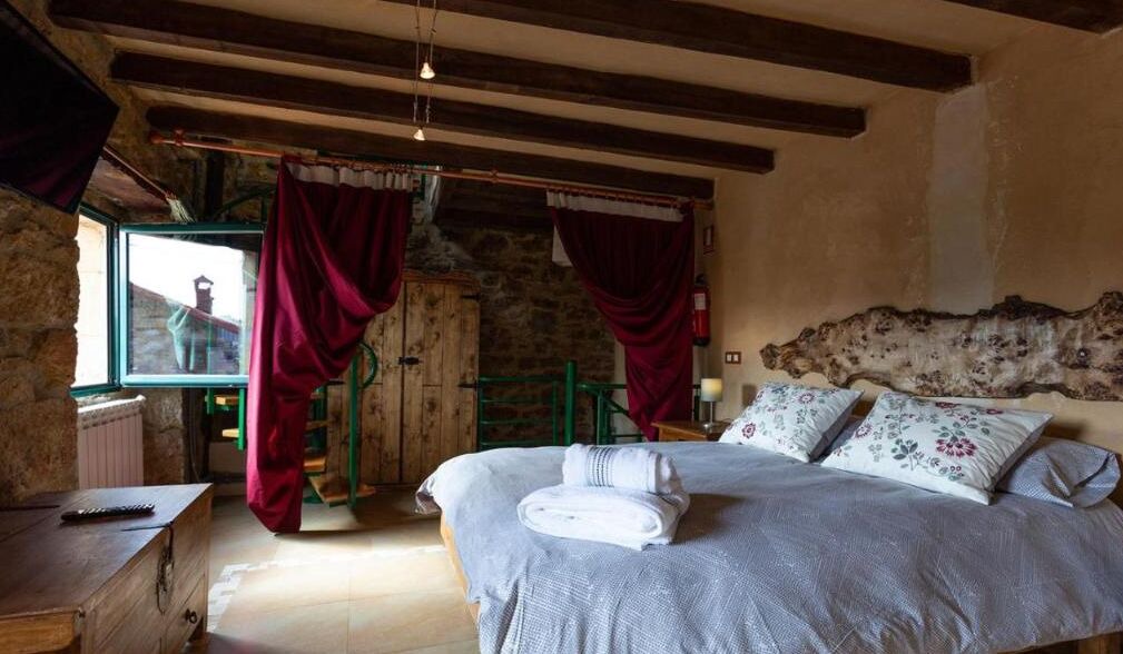 Photo of Bedroom in Revelillas