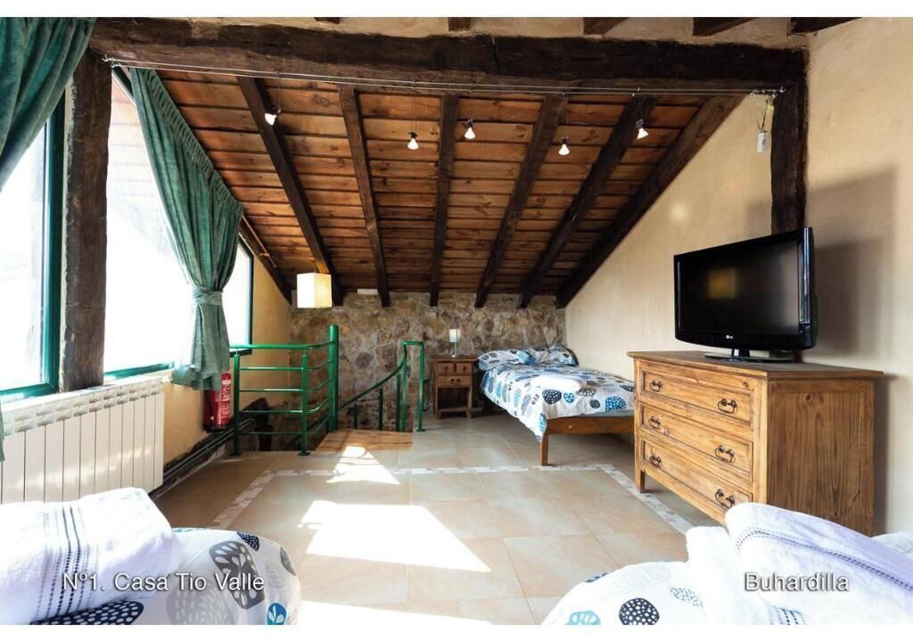 Photo of Bedroom in Revelillas