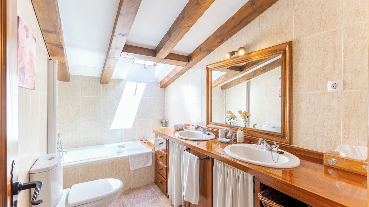 Photo of Bathroom in Rades de Abajo