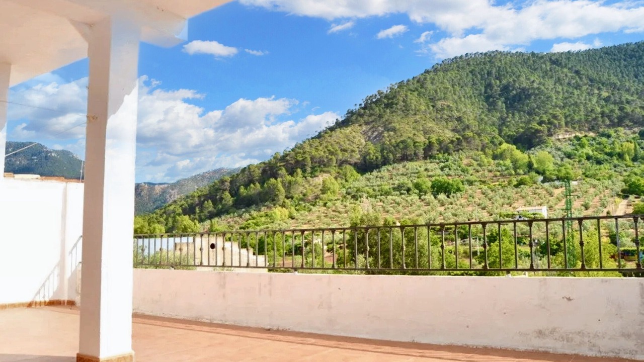 Photo of Others in Siles