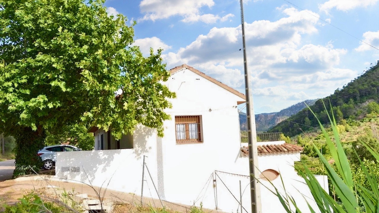 Photo of Others in Siles