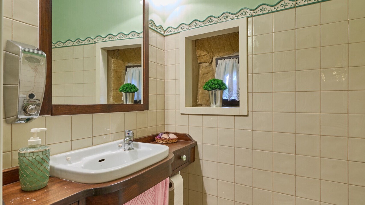 Photo of Bathroom in Labastida