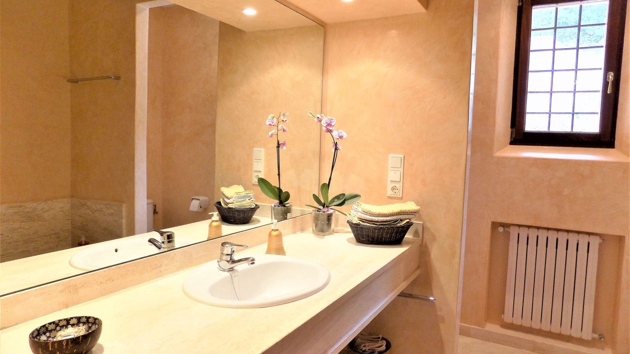 Photo of Bathroom in Esporles