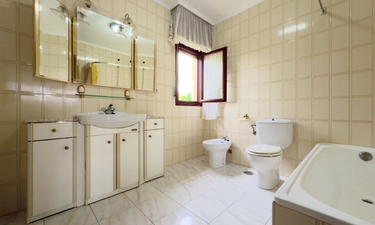 Photo of Bathroom in San Mames de Meruelo