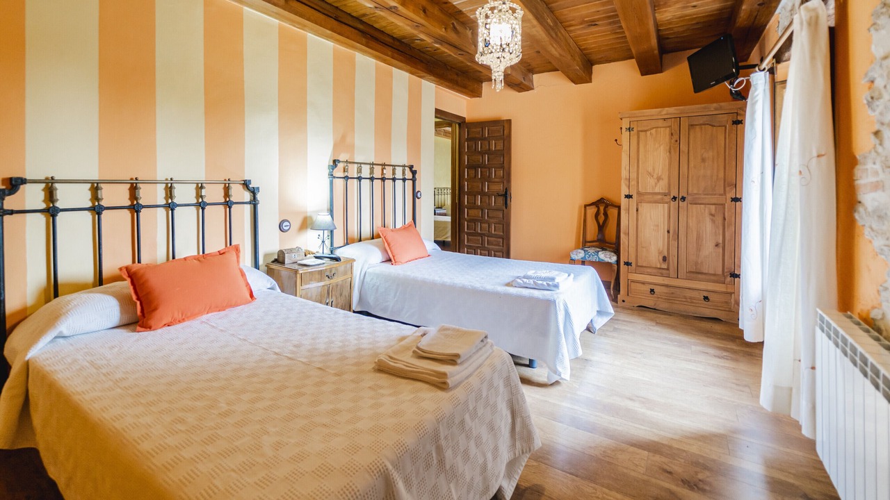 Photo of Bedroom in Canalejas de Penafiel