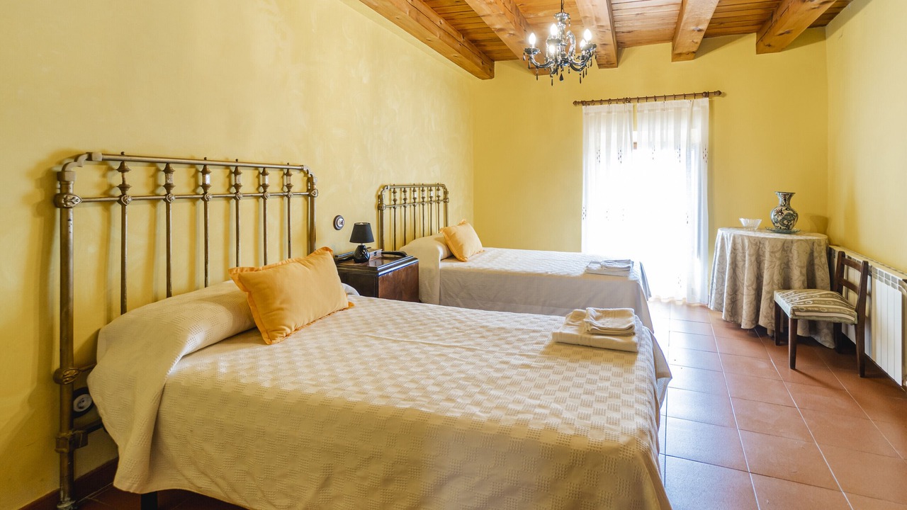 Photo of Bedroom in Canalejas de Penafiel