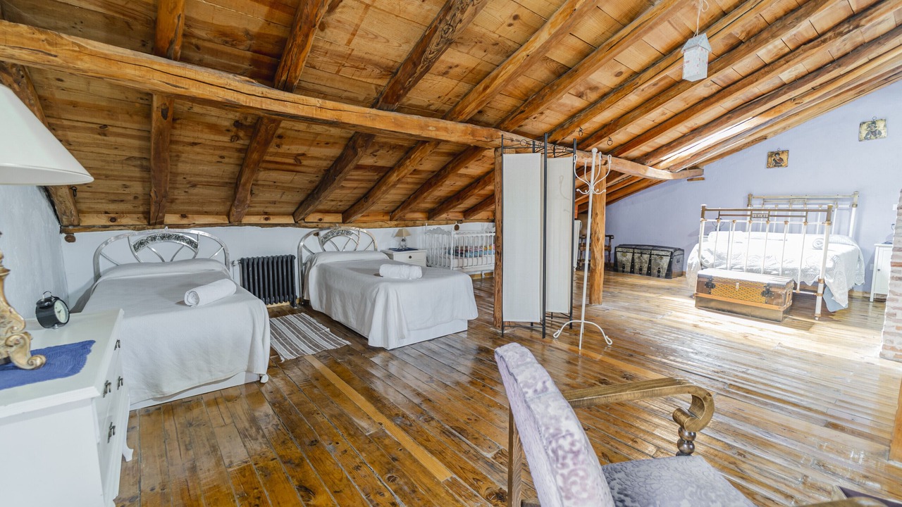 Photo of Bedroom in Santibanez de Valcorba