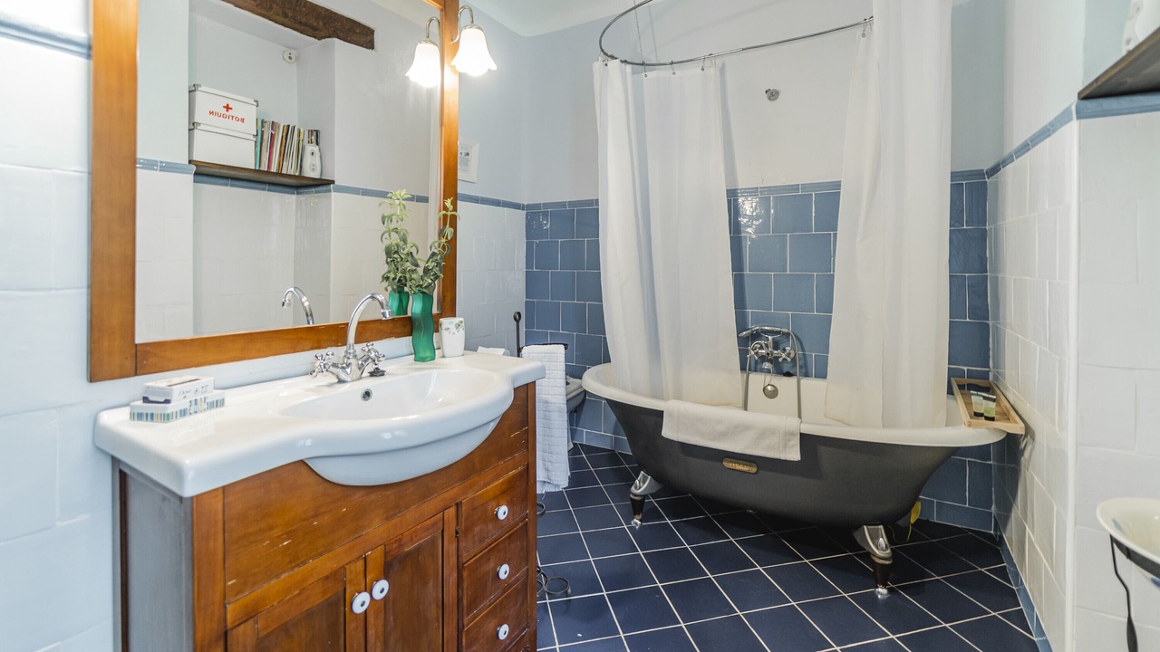 Photo of Bathroom in Santibanez de Valcorba