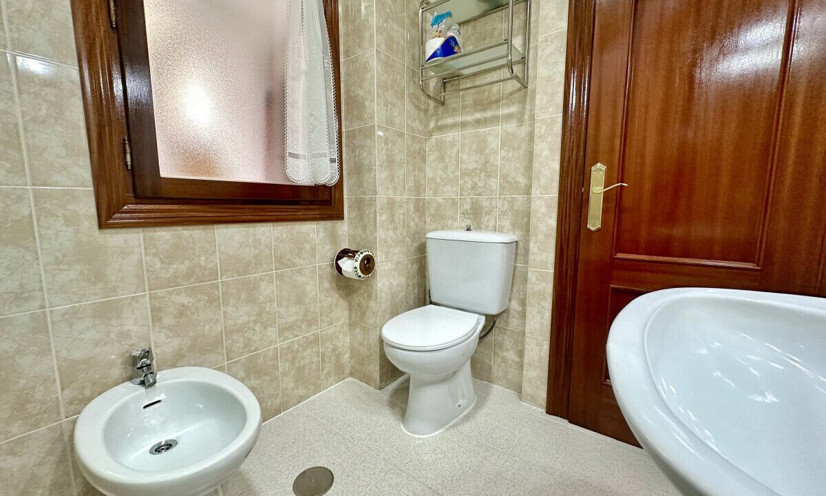 Photo of Bathroom in Loredo