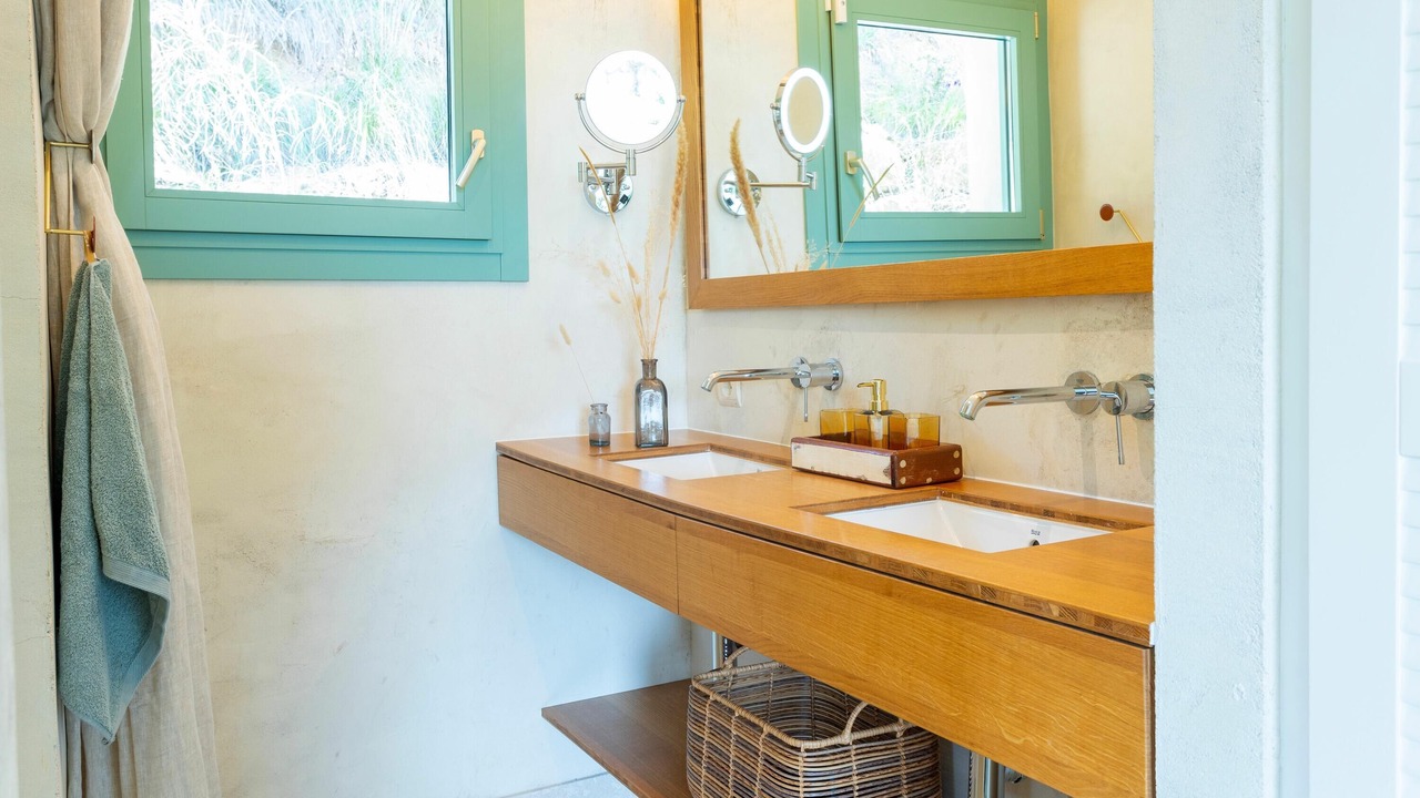 Photo of Bathroom in Rupia