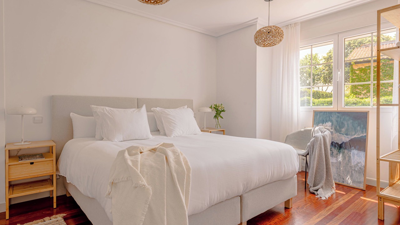 Photo of Bedroom in Somo