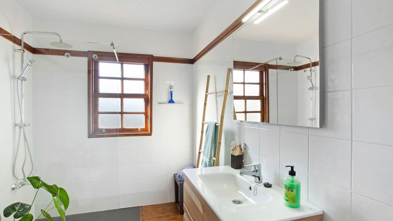 Photo of Bathroom in Tijarafe