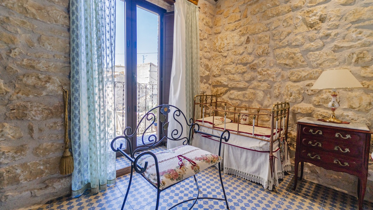 Photo of Bedroom in Moral de Hornuez