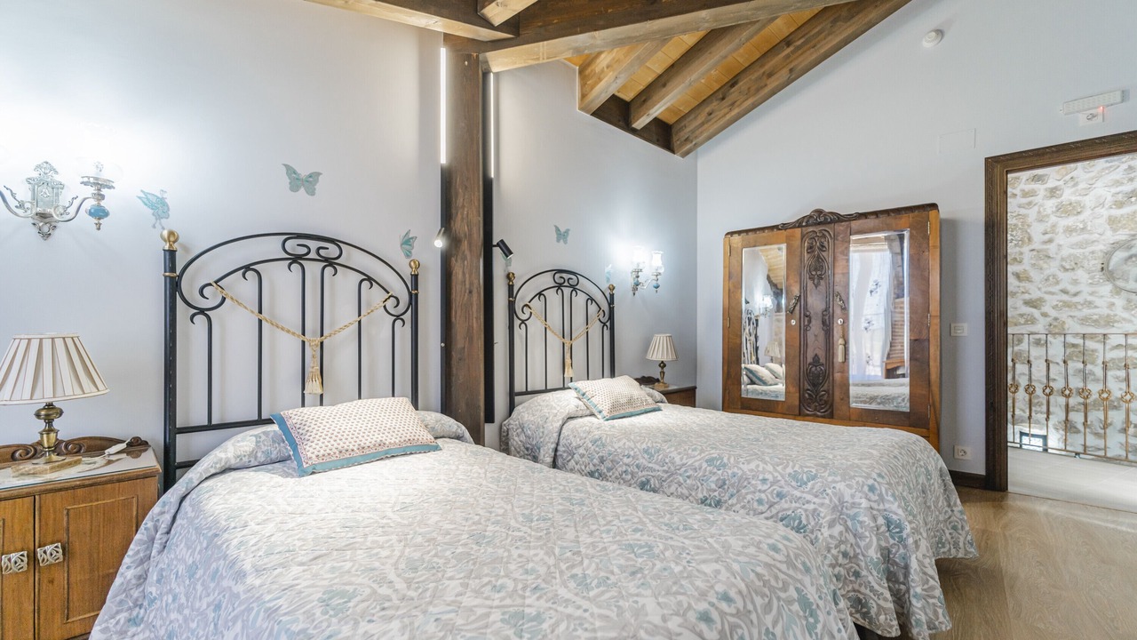 Photo of Bedroom in Moral de Hornuez