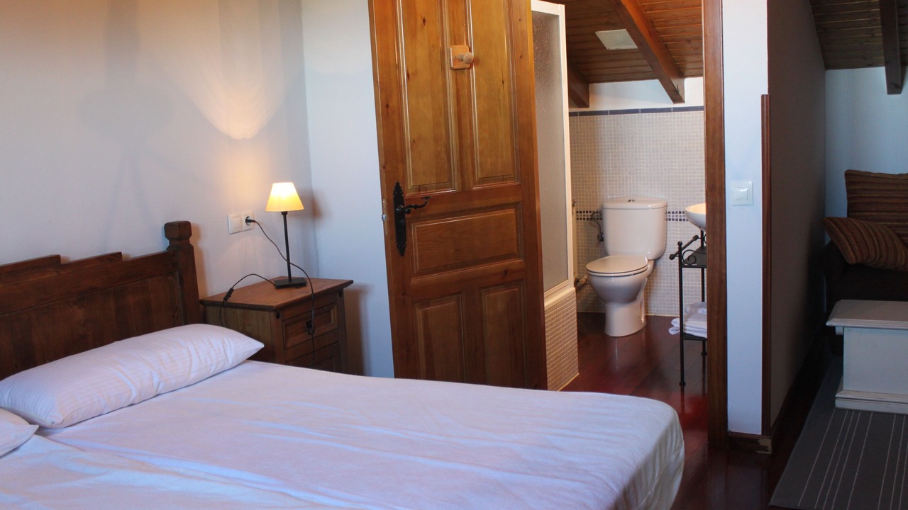 Photo of Bedroom in Tresvilla