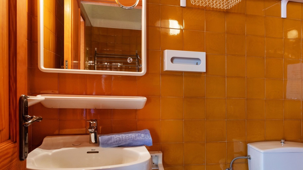 Photo of Bathroom in Llanca