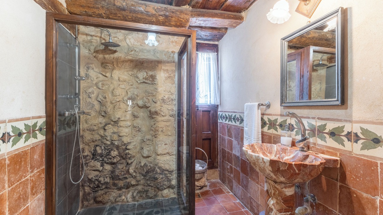 Photo of Bathroom in Maderuelo