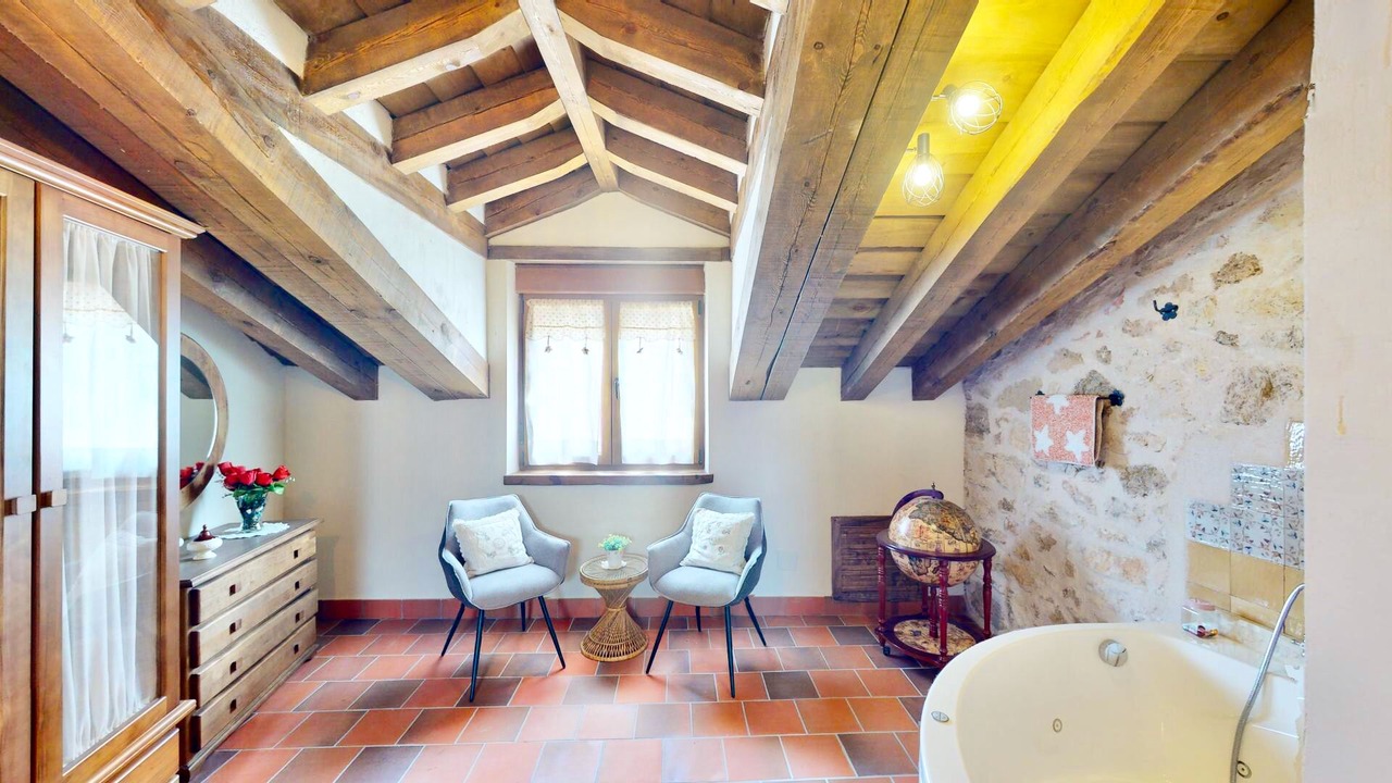 Photo of Bathroom in Caballar