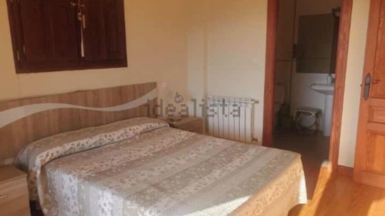 Photo of Bedroom in Sierra