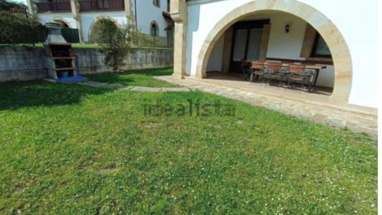 Photo of Patio Balcony in Sierra