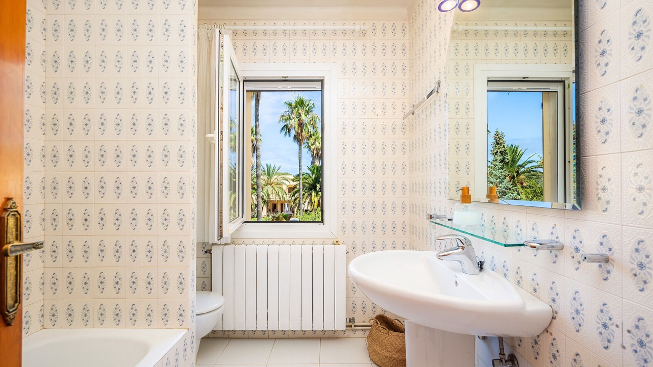 Photo of Bathroom in Valldemossa