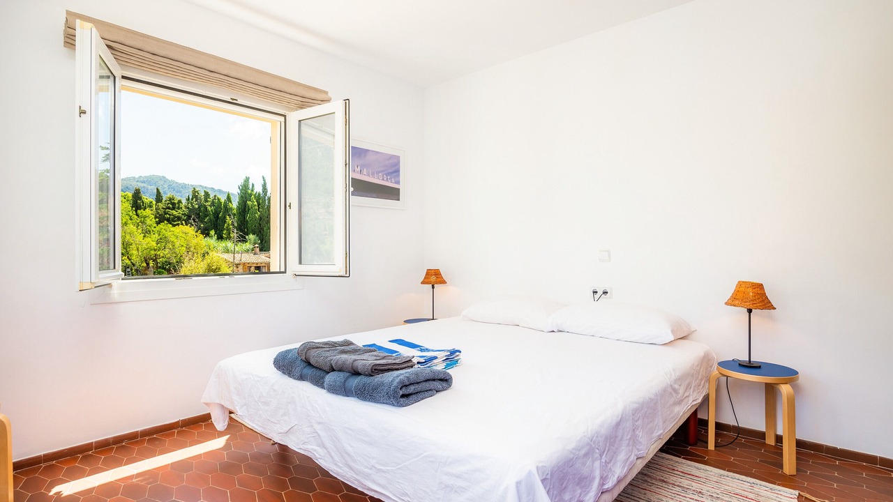 Photo of Bedroom in Valldemossa