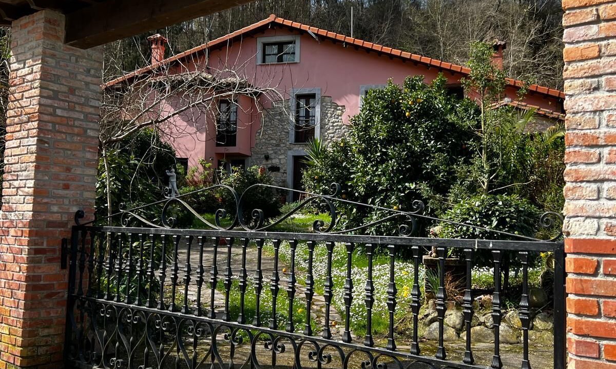 Photo of Outdoor in Mestas