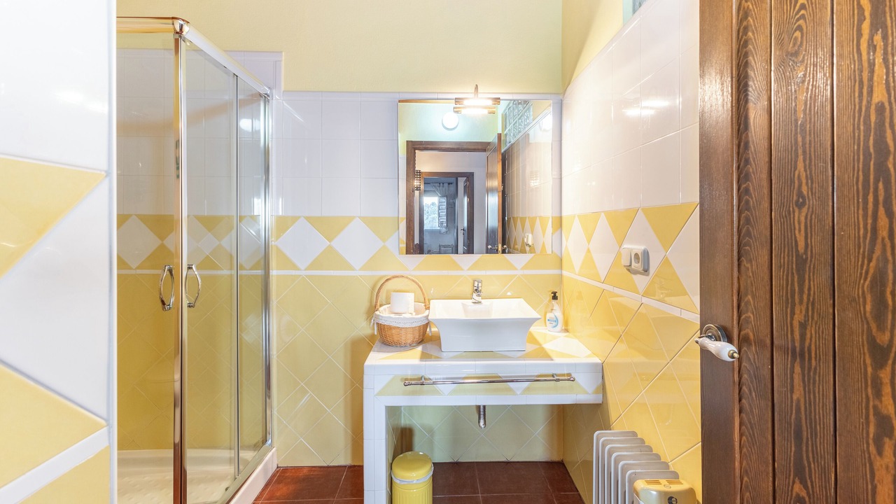 Photo of Bathroom in Fresnedillas de la Oliva