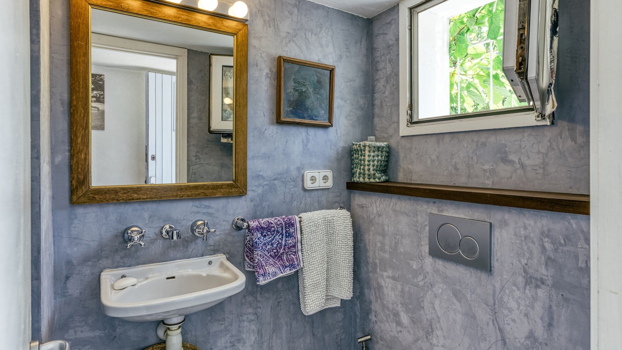 Photo of Bathroom in Cadaques