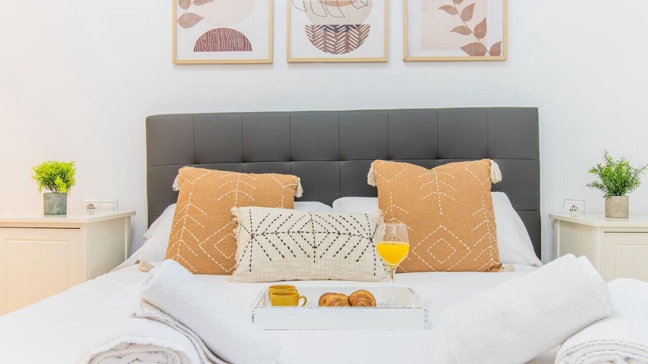 Photo of Bedroom in Abena