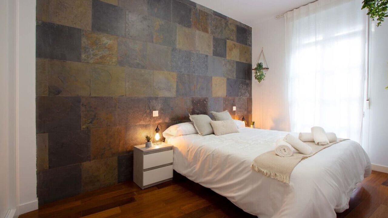 Photo of Bedroom in Logrono Historic Centre