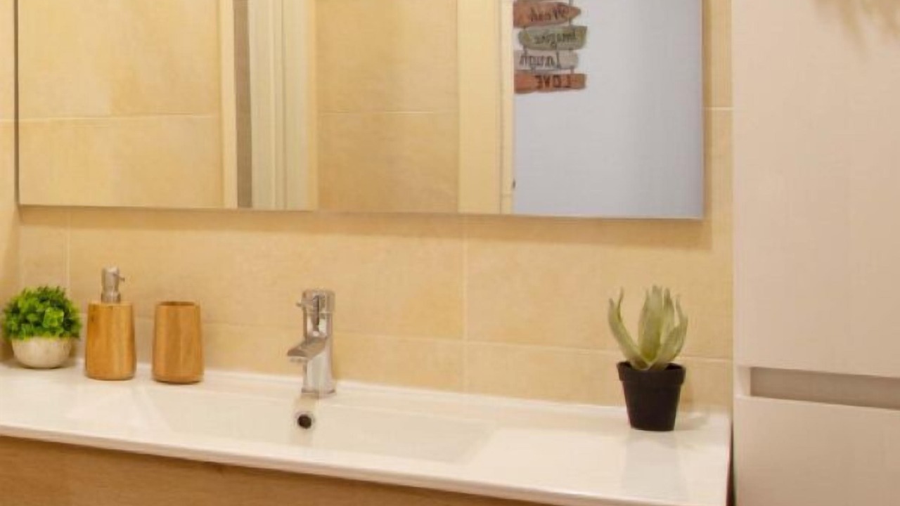 Photo of Bathroom in Logrono Historic Centre