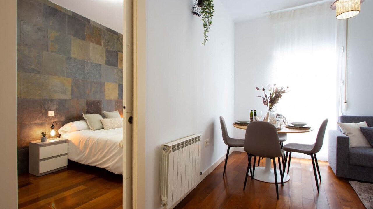 Photo of Bedroom in Logrono Historic Centre