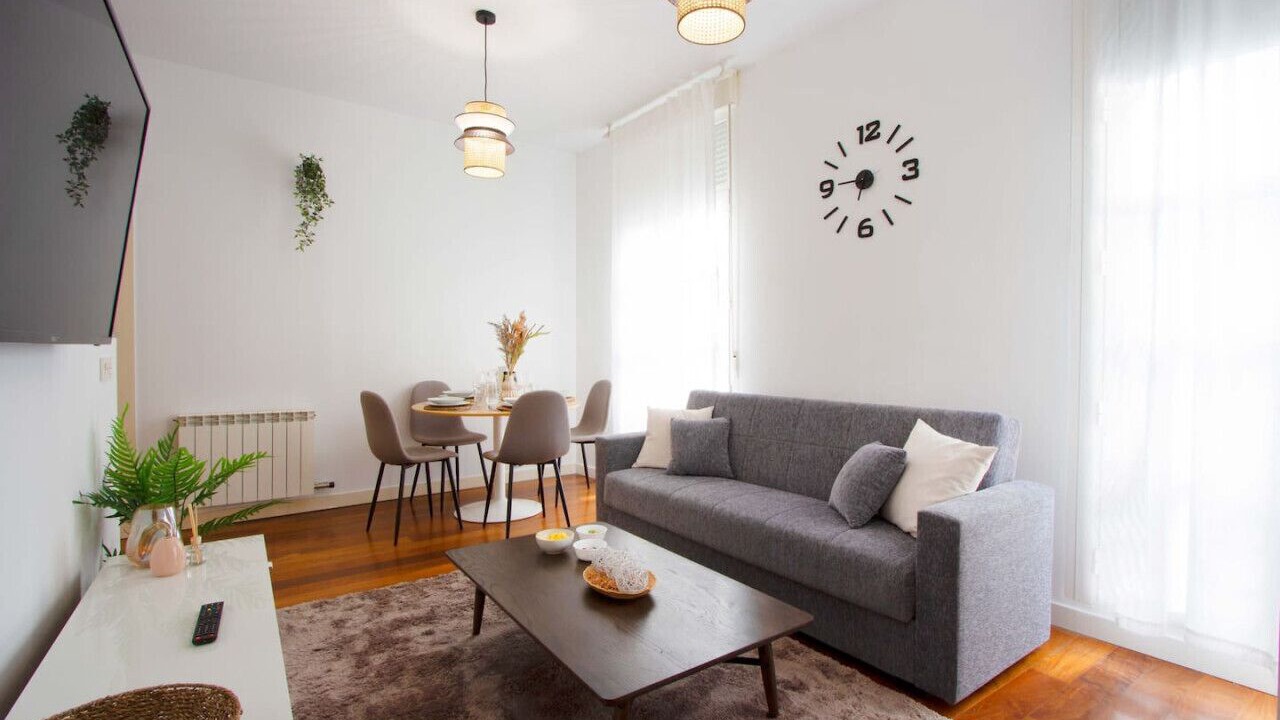 Photo of Livingroom in Logrono Historic Centre
