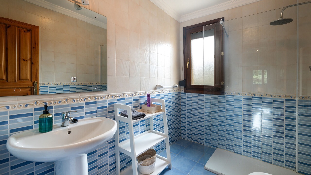 Photo of Bathroom in Puente Nuevo