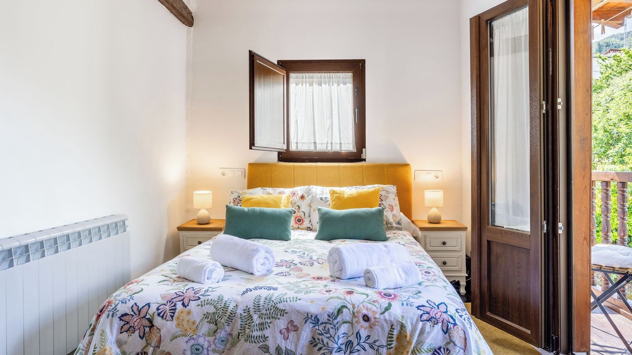 Photo of Bedroom in Potes