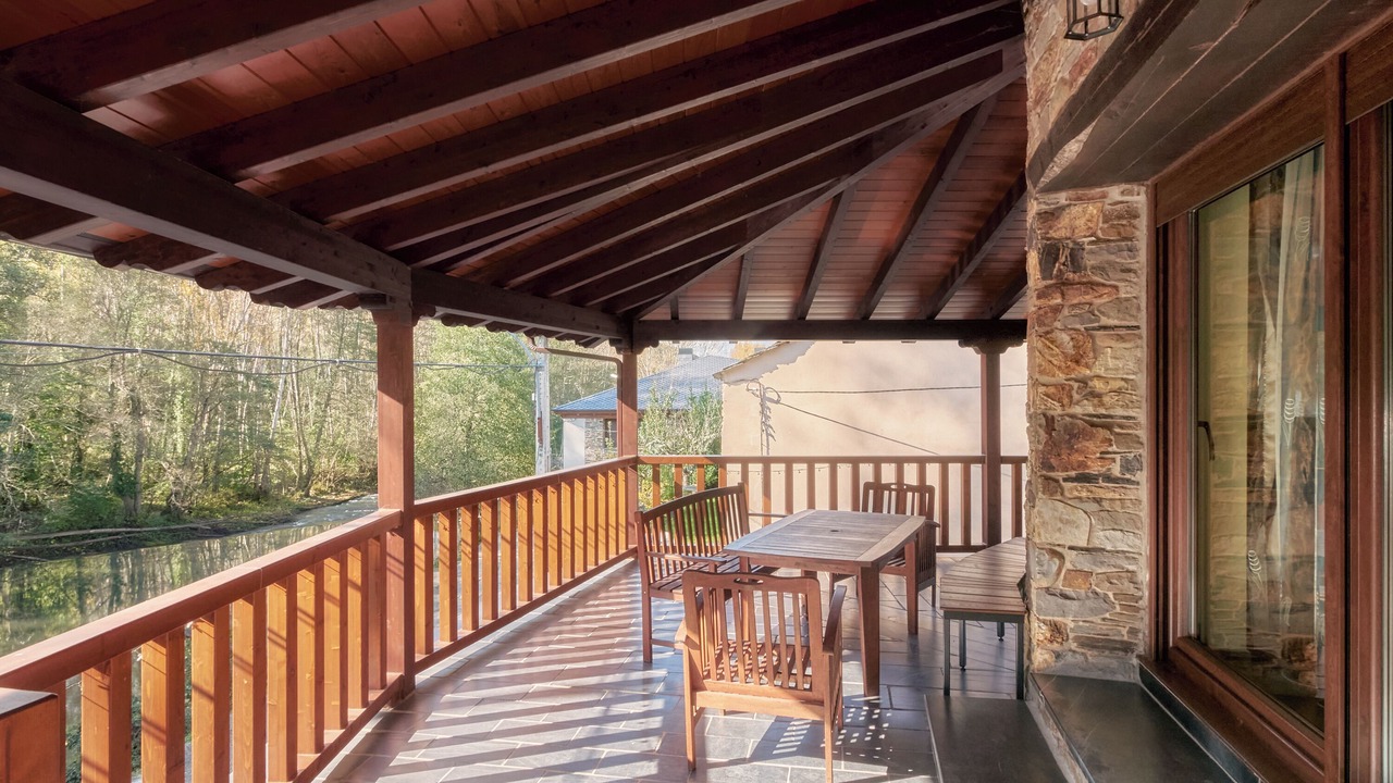 Photo of Outdoor in Puente de Domingo Florez