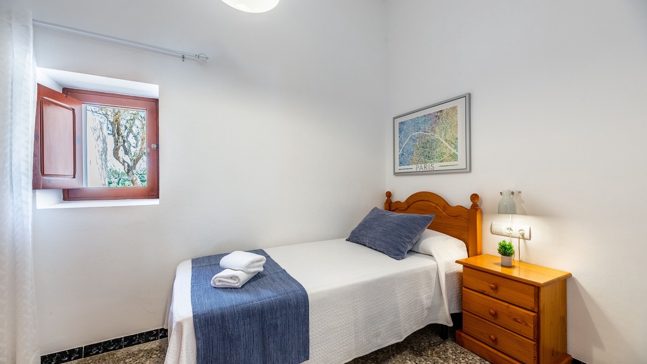 Photo of Bedroom in Pilar de la Mola
